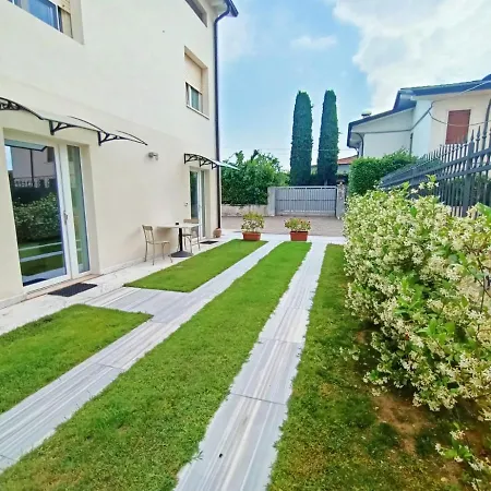 Garda Guest House-3